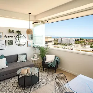 Beautiful With 2 Terraces, Pool & , Torremolinos Spain